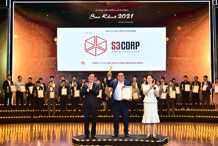 S3Corp . At Sao Khue Awards 2021 (1)